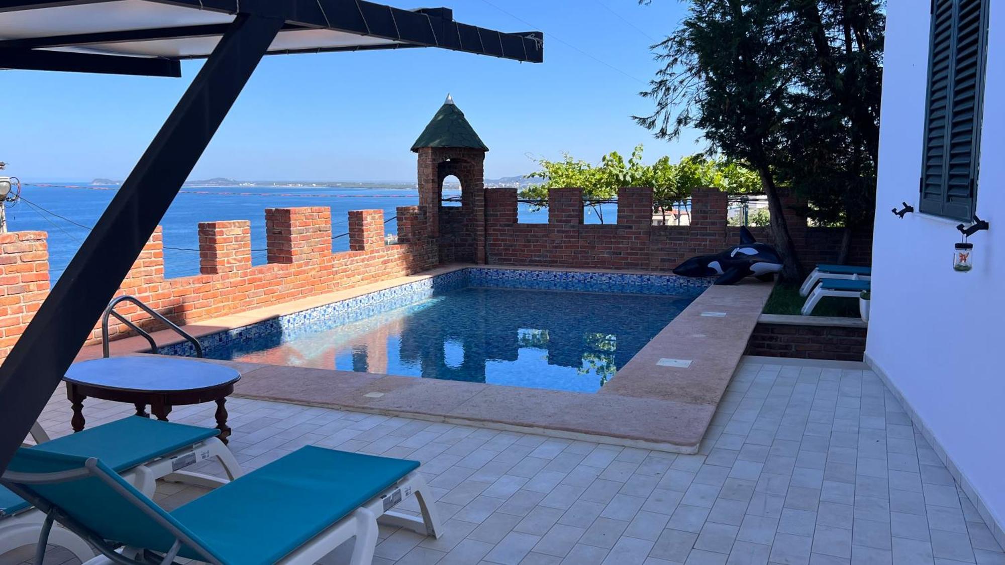 Vila Rexhepaj Vlorë Exteriör bild